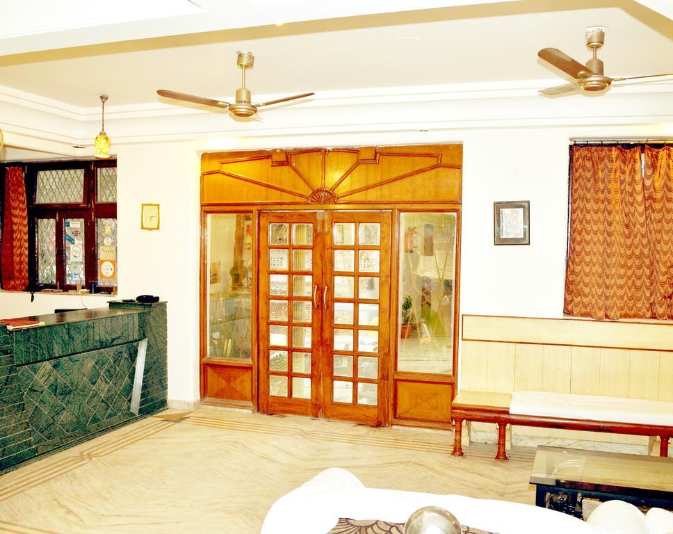 Hotel Sheela, 100M From Taj Mahal Agra  Luaran gambar