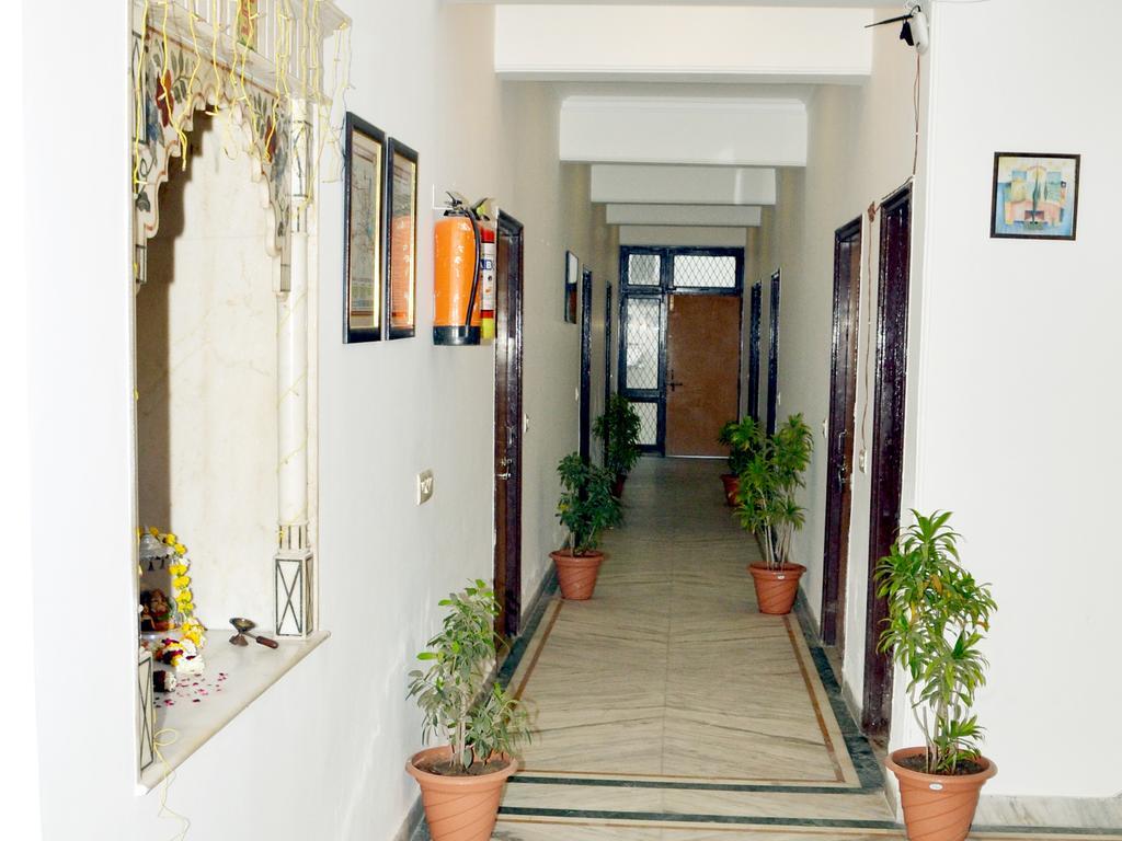 Hotel Sheela, 100M From Taj Mahal Agra  Luaran gambar