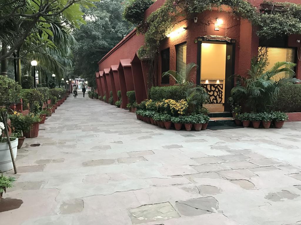 Hotel Sheela, 100M From Taj Mahal Agra  Luaran gambar