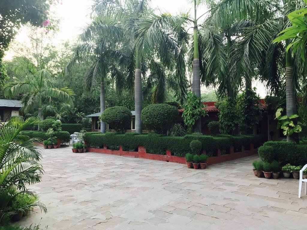 Hotel Sheela, 100M From Taj Mahal Agra  Luaran gambar
