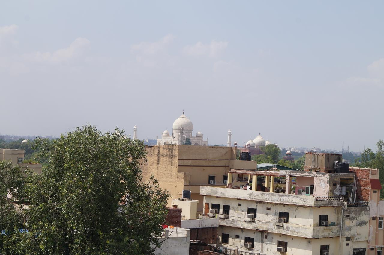 Hotel Sheela, 100M From Taj Mahal Agra  Luaran gambar
