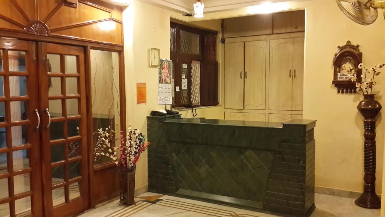 Hotel Sheela, 100M From Taj Mahal Agra  Luaran gambar